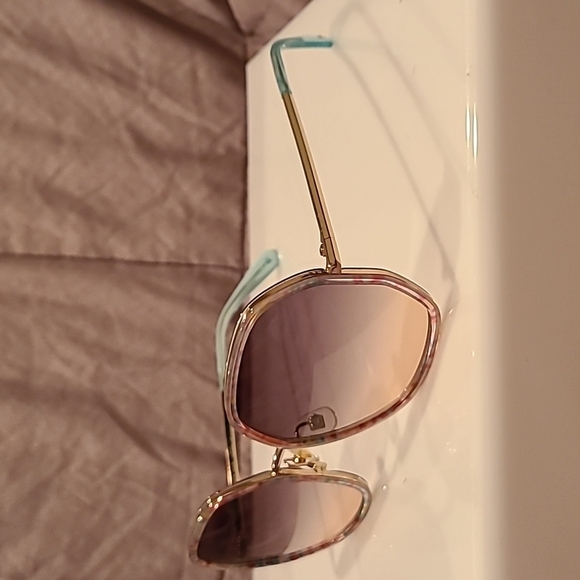 Kate Spade Sunglasses, Nicola multicolor frame gray lenses brand new in case - Picture 3 of 15